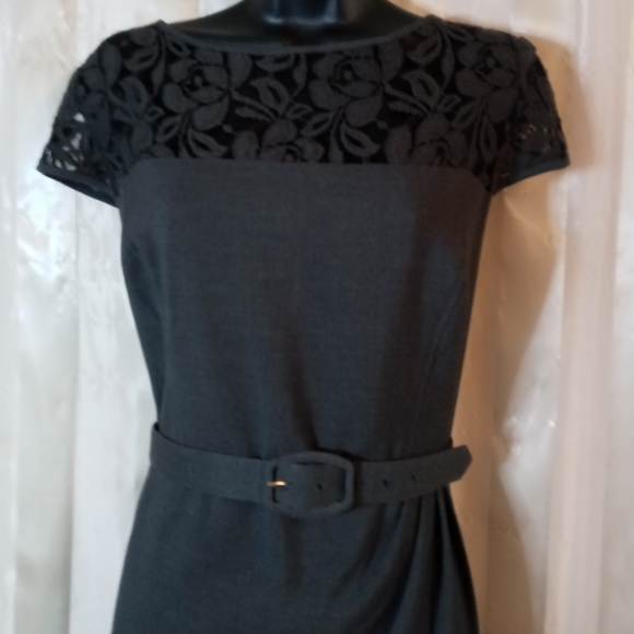 Jones New York Dresses & Skirts - Classy black career dress